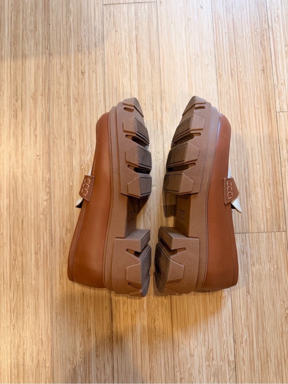 ALOHAS - TRAILBLAZER TWO TONE (Chunky Platform Loafer in Brown and Cream) - Picture 6 of 9